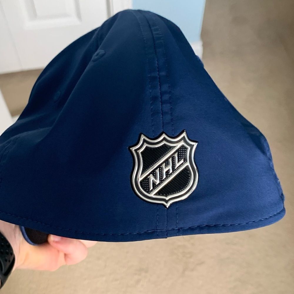 Toronto Maple Leafs Blue Cap - Picture 4 of 5